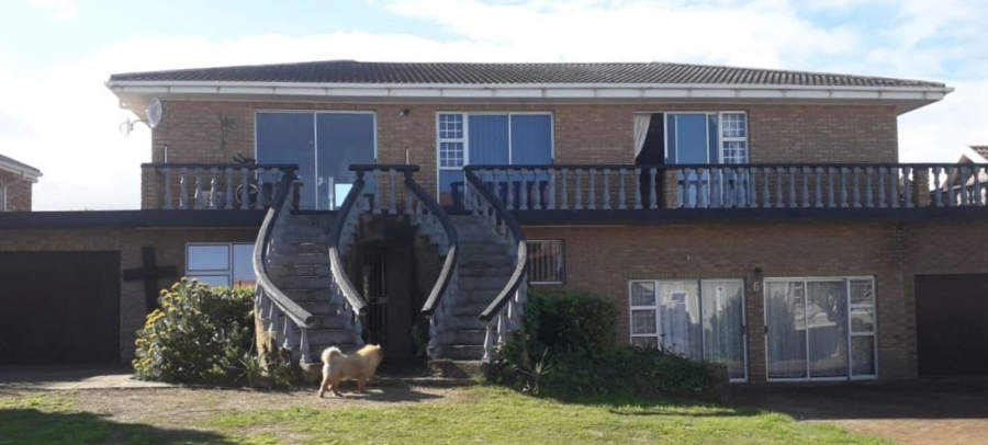 6 Bedroom Property for Sale in Hersham Western Cape